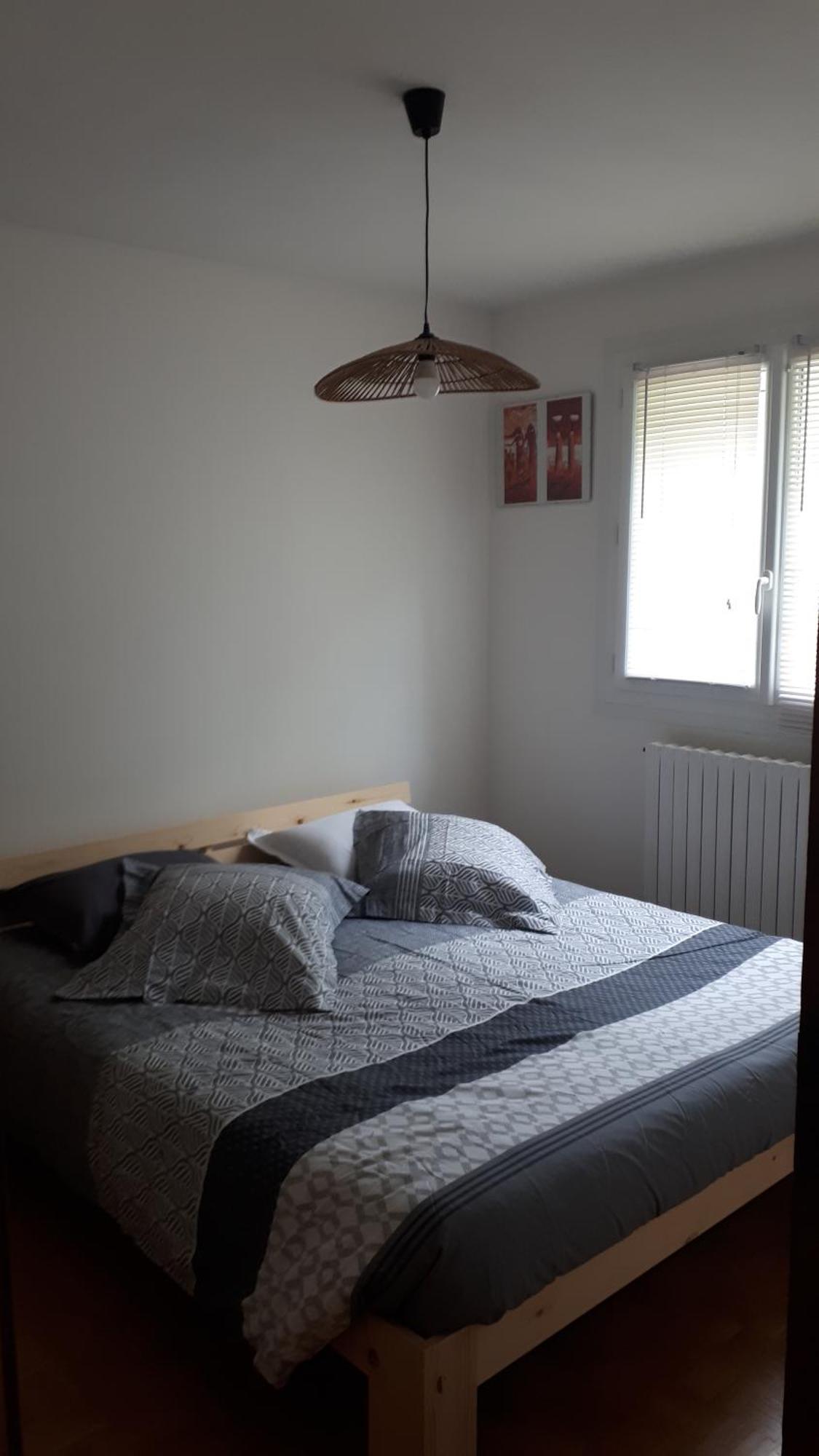 Dans Maison Appartement Saint-Etienne-le-Laus